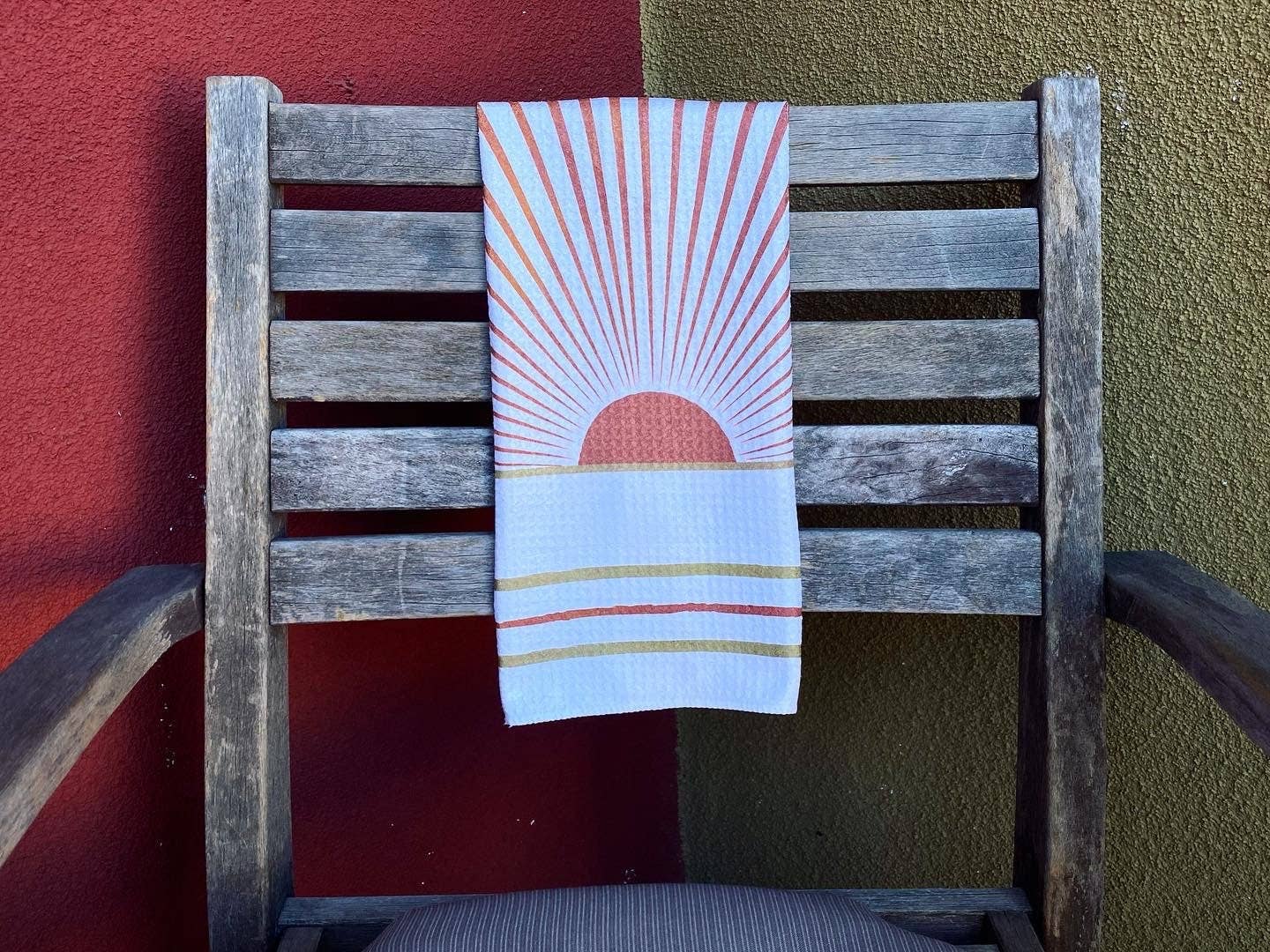 Sunrise Dish Towel - 16''x24'': Folded Packaging