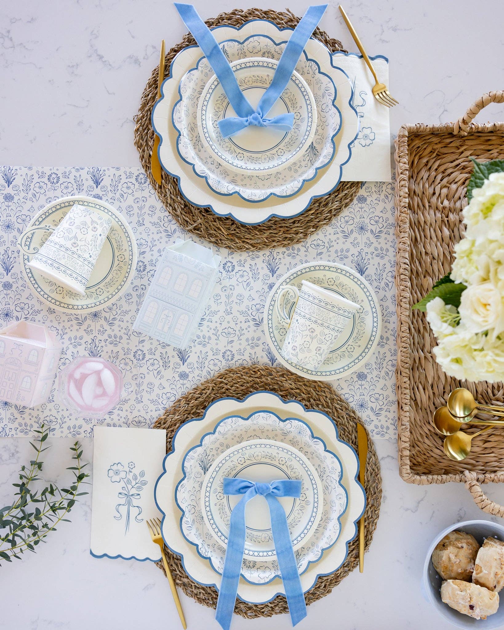 Pembroke Flower Paper Dinner Napkin