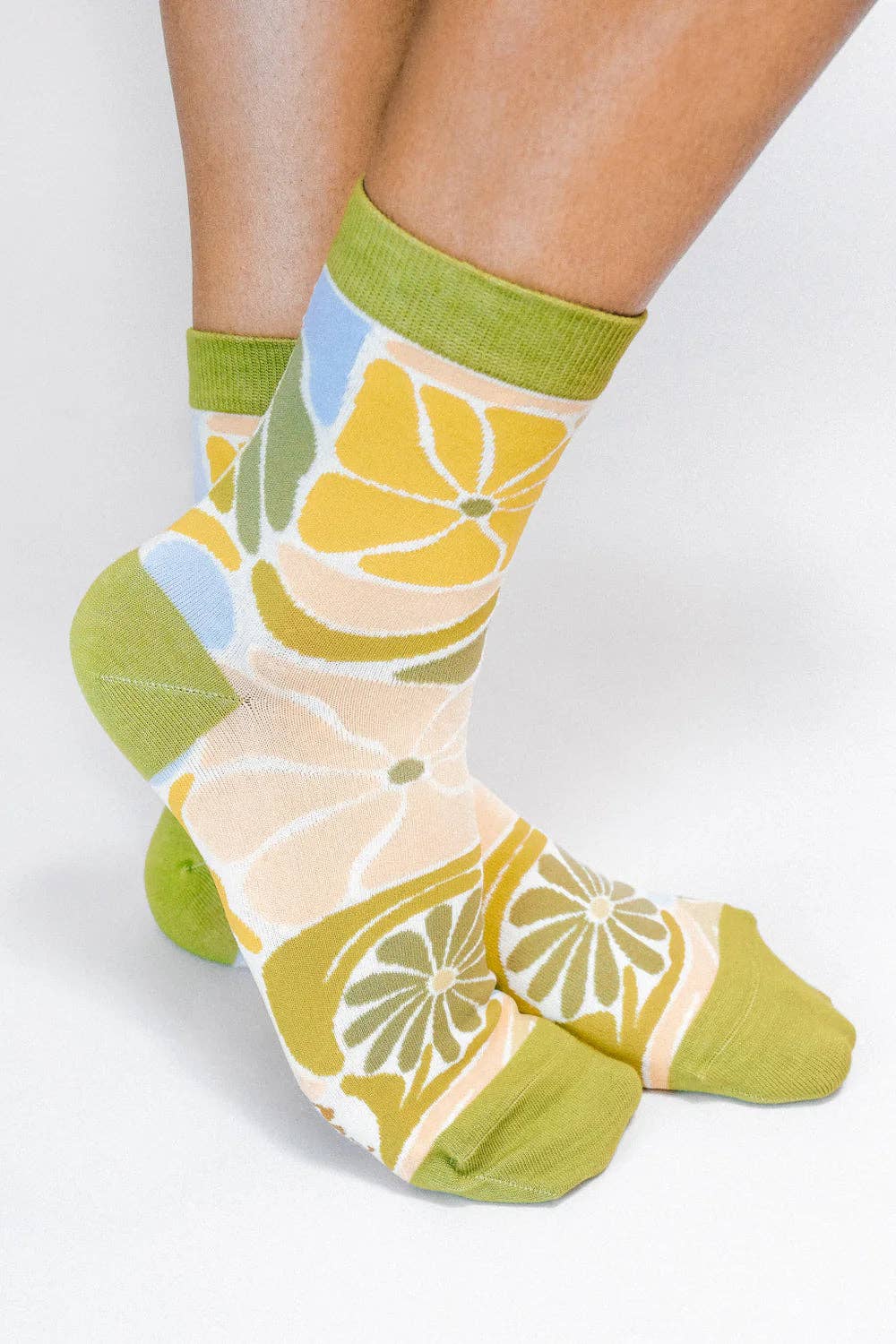 SoulShine Flower — Knit Ankle Sock